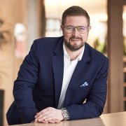 Alexander Breuckmann ➤ Geschäftsführer bei Akkurat financial service GmbH